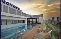 GS13-IMMO SARL; met à la disposition de Tous, la vente de  cette vaste parcelle, C/Gombe, Zone A, Réf: Novotel. Surface: 2.450Mètres carrés. Prix: 6.500.000$ à discuter. À vous. mediacongo